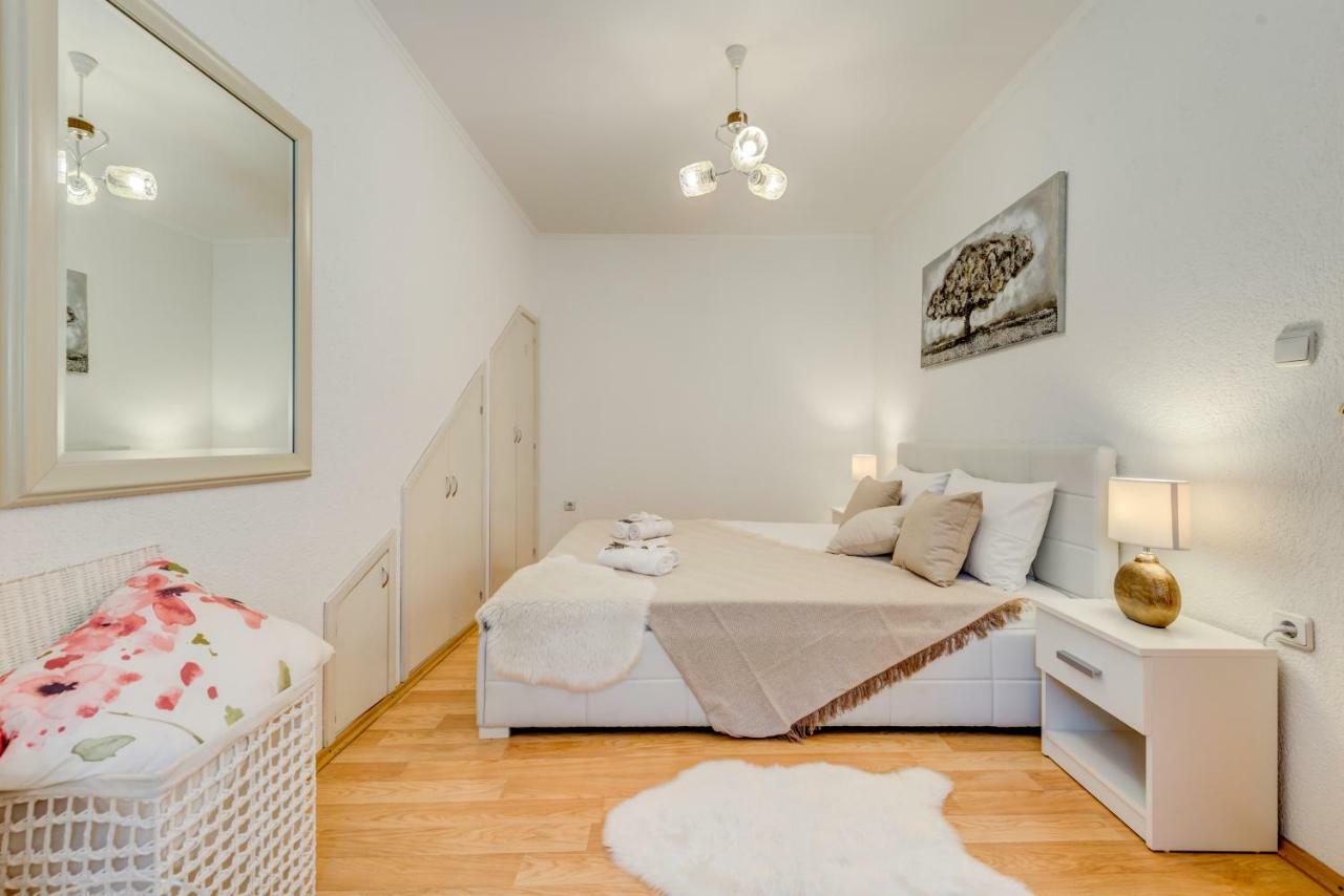 Abazur Apartment Split Bagian luar foto